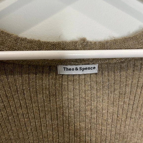 Theo & Spence Latte Open Front Cardigan with Pockets - Picture 4 of 6